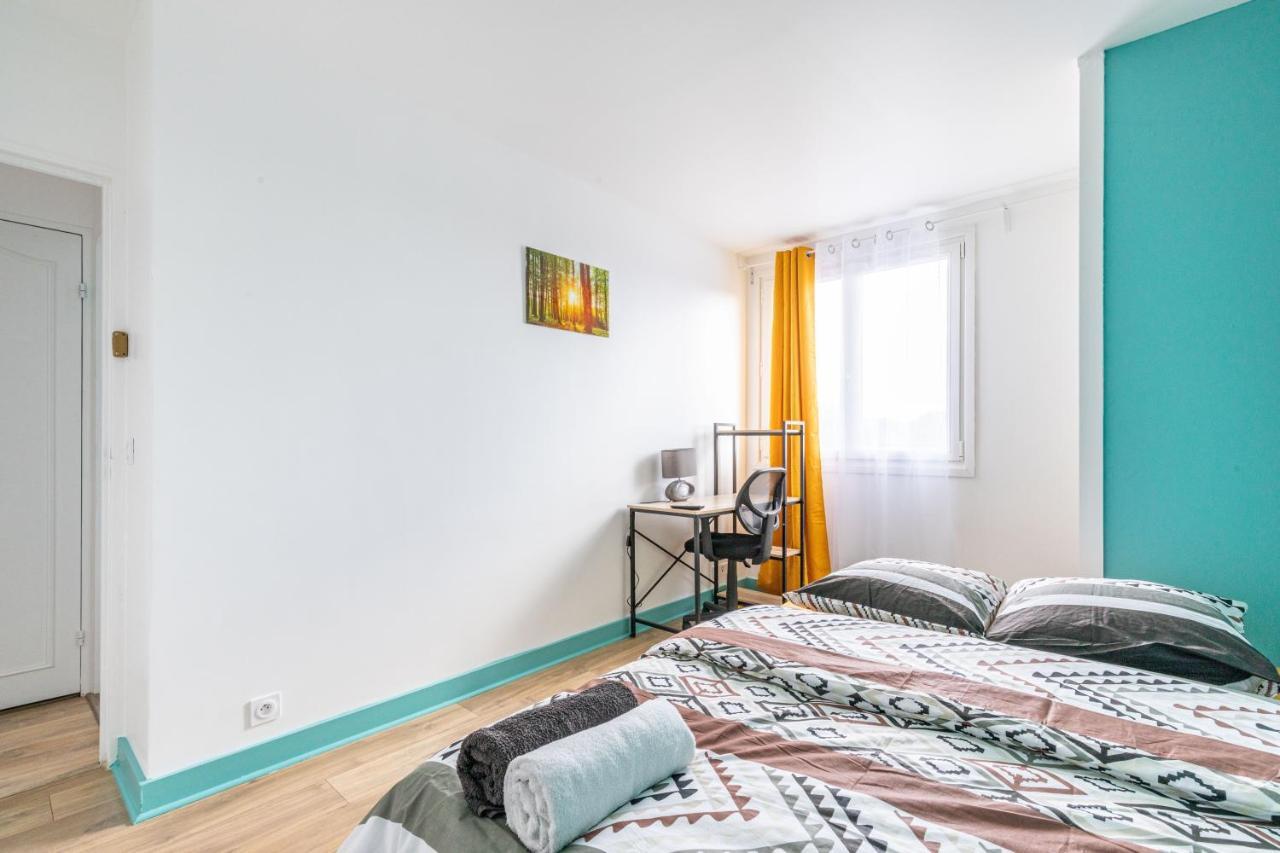Appartement Chic Apart With Parking à Mantes-la-Jolie Extérieur photo